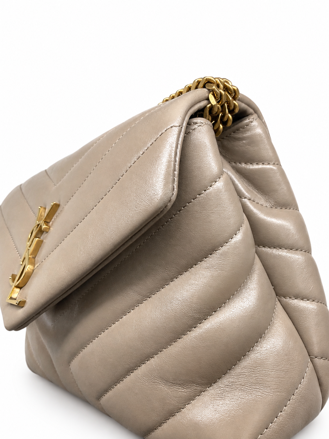 Saint Laurent Loulou Medium