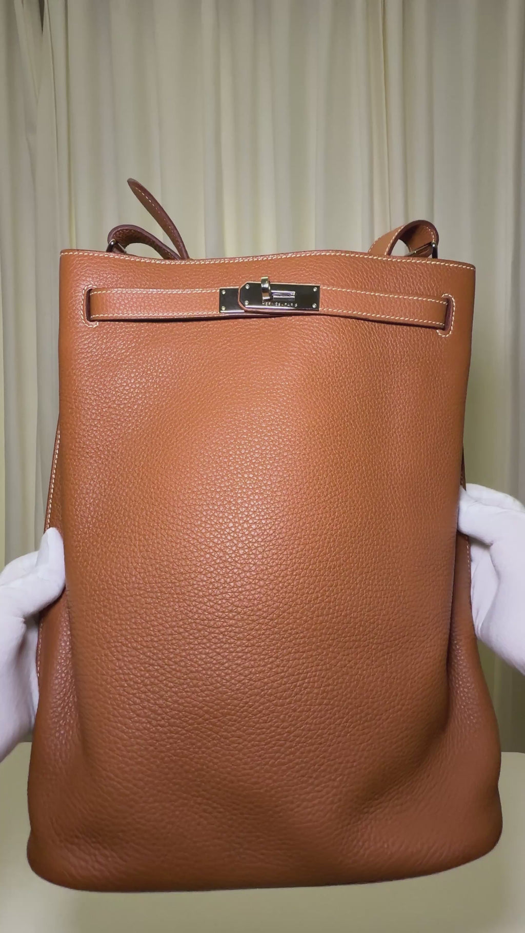 Hermès So Kelly 26 (Gold)